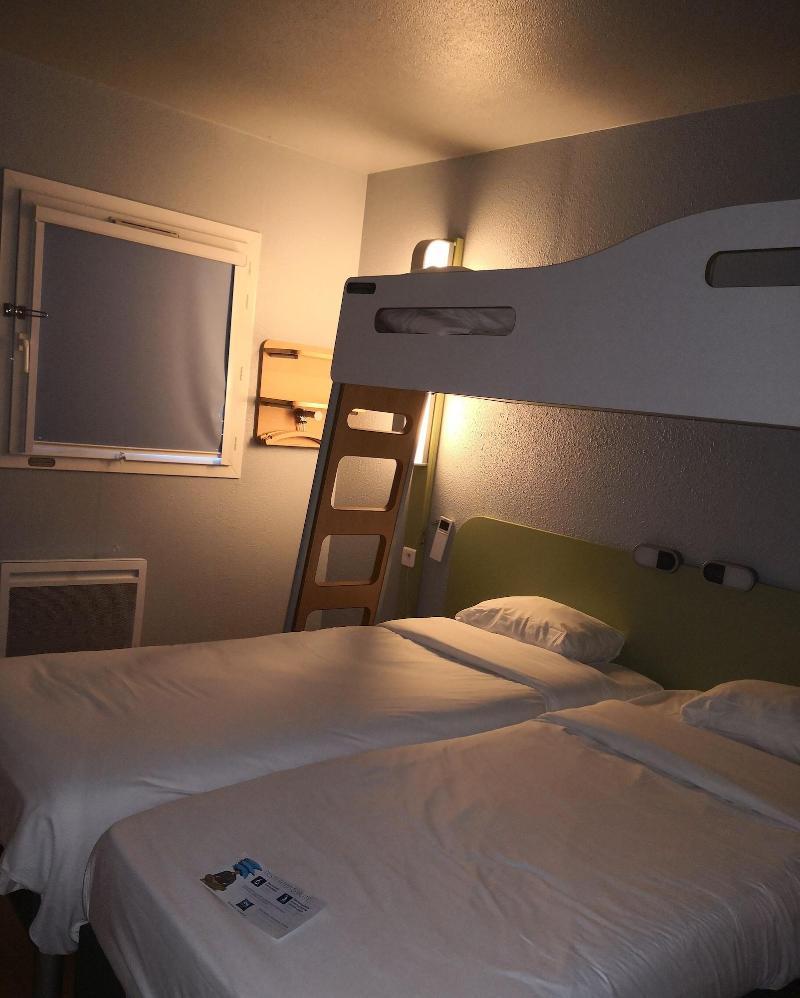 Ibis Budget Cergy St Christophe Exterior foto