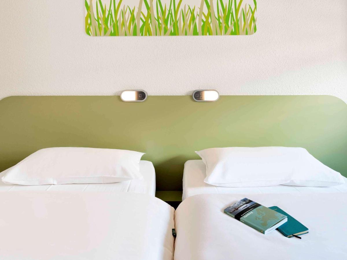 Ibis Budget Cergy St Christophe Exterior foto